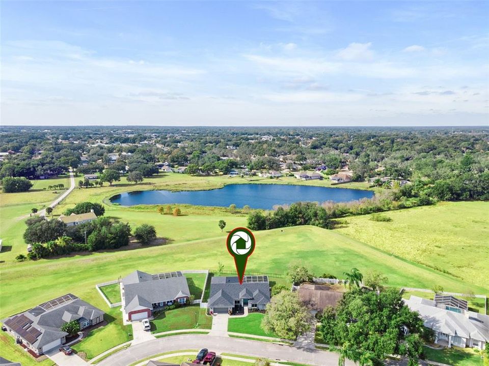 待售: $490,000 (5 贝兹, 3 浴室, 2732 平方英尺)