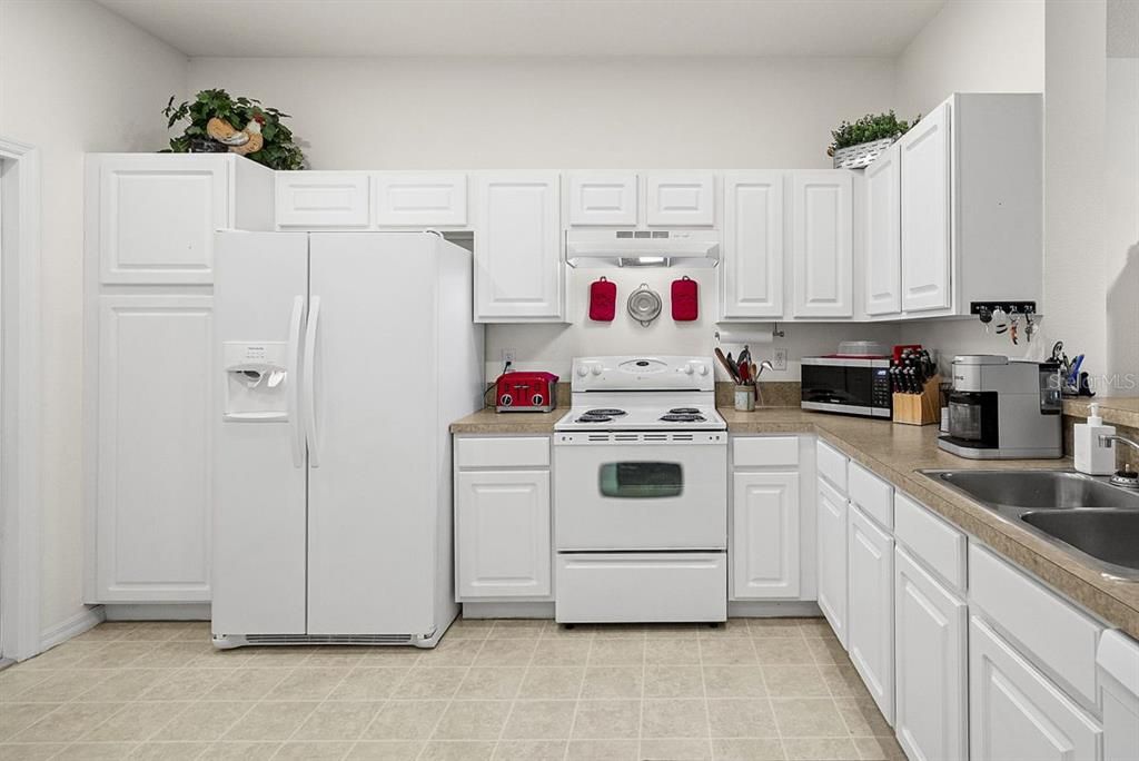 En Venta: $299,900 (2 camas, 2 baños, 1378 Pies cuadrados)