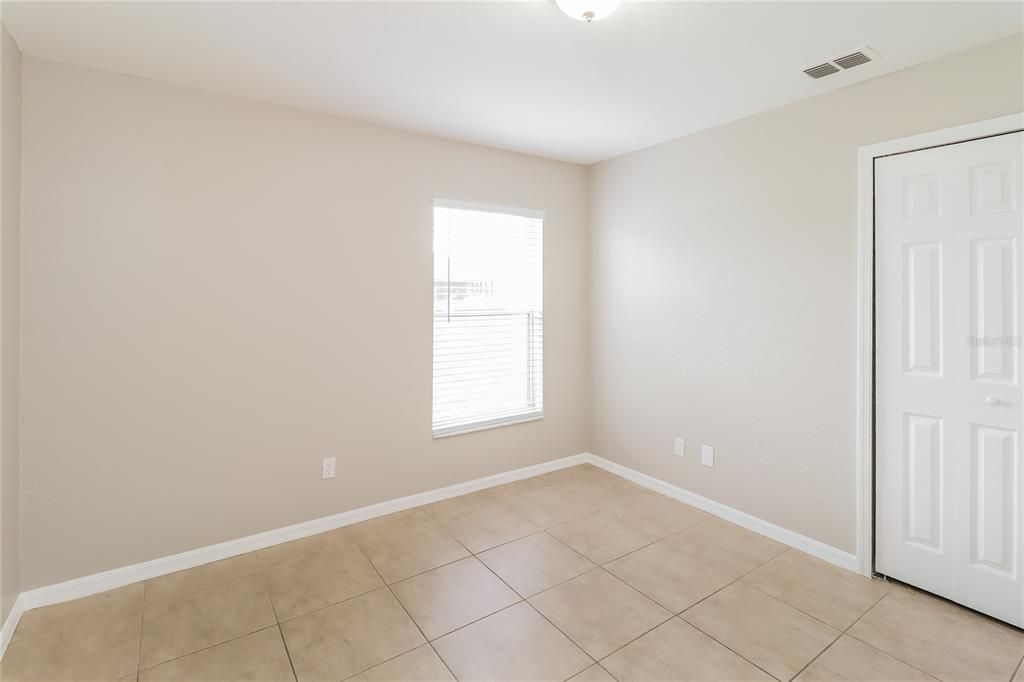 出租: $2,025 (3 贝兹, 2 浴室, 1951 平方英尺)