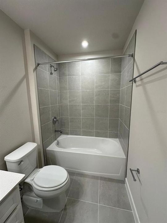 出租: $2,300 (3 贝兹, 2 浴室, 1674 平方英尺)