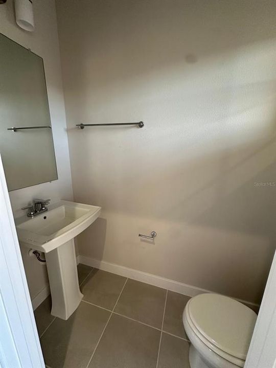 出租: $2,300 (3 贝兹, 2 浴室, 1674 平方英尺)