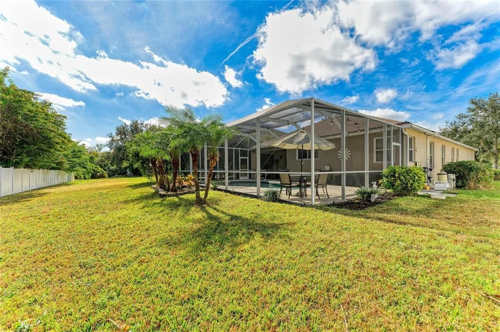 待售: $439,000 (3 贝兹, 2 浴室, 2035 平方英尺)