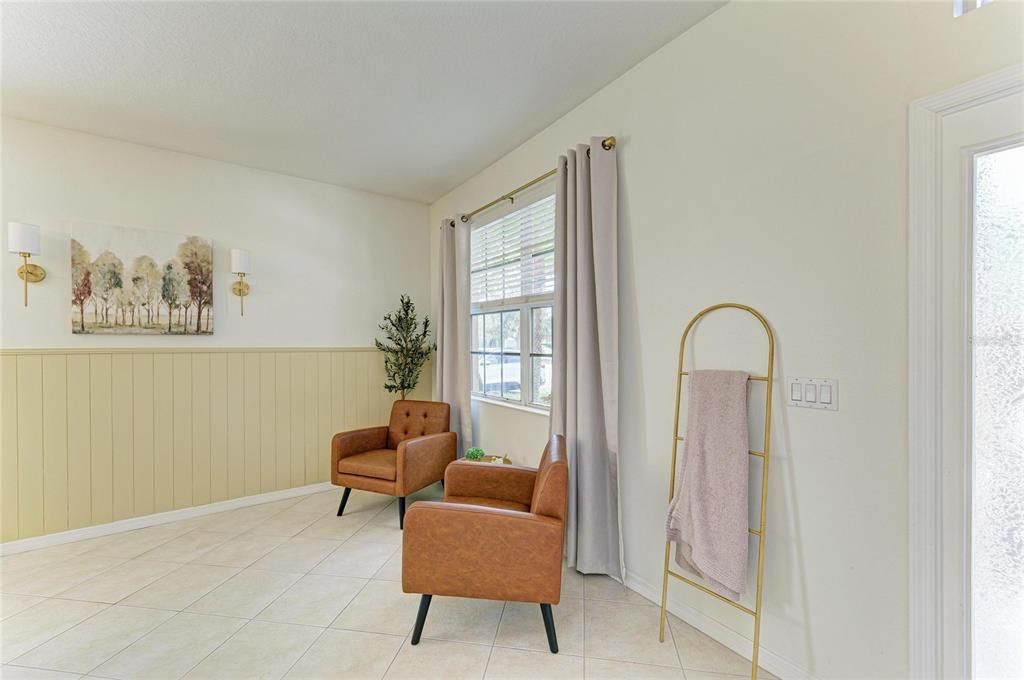 待售: $439,000 (3 贝兹, 2 浴室, 2035 平方英尺)