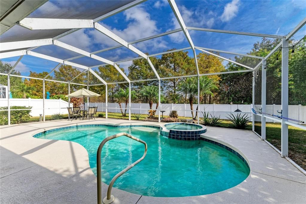 待售: $439,000 (3 贝兹, 2 浴室, 2035 平方英尺)