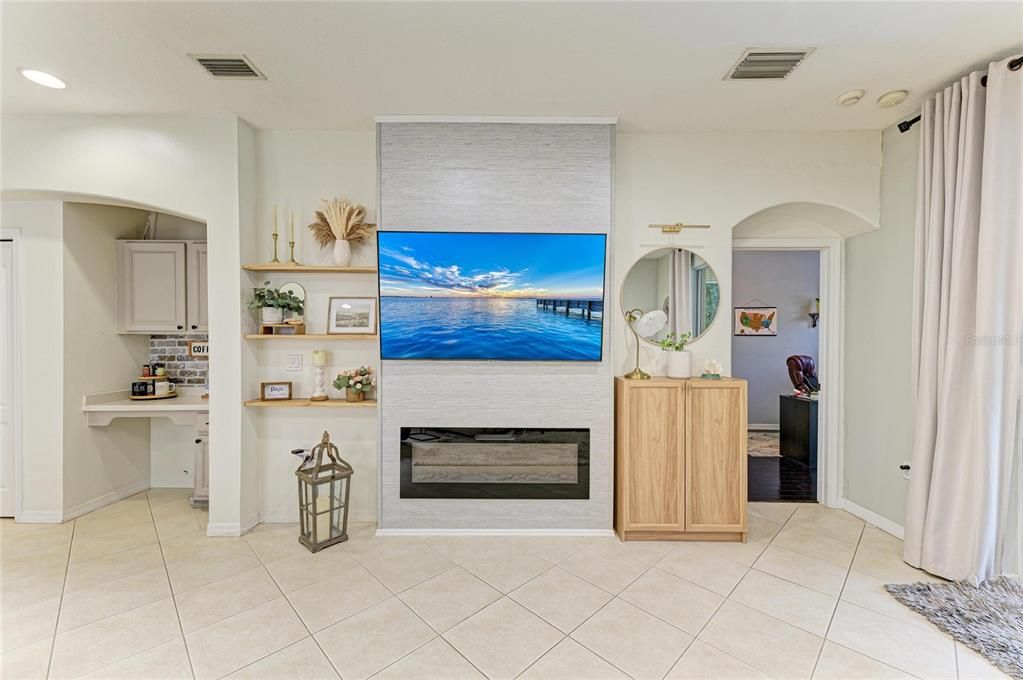 待售: $439,000 (3 贝兹, 2 浴室, 2035 平方英尺)