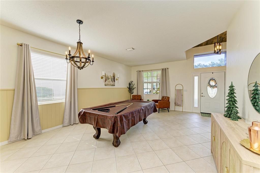 待售: $439,000 (3 贝兹, 2 浴室, 2035 平方英尺)