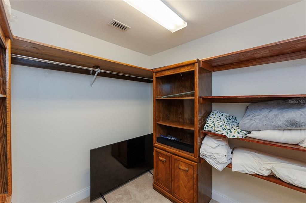 На продажу: $534,900 (3 спален, 2 ванн, 1808 Квадратных фут)