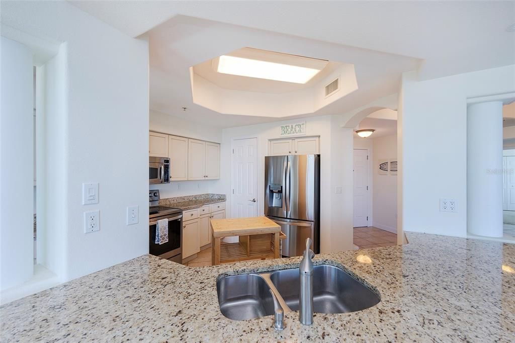 На продажу: $534,900 (3 спален, 2 ванн, 1808 Квадратных фут)