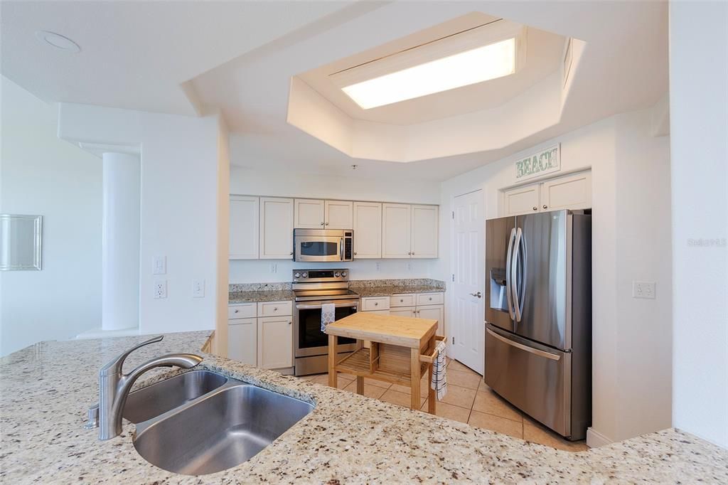 На продажу: $534,900 (3 спален, 2 ванн, 1808 Квадратных фут)