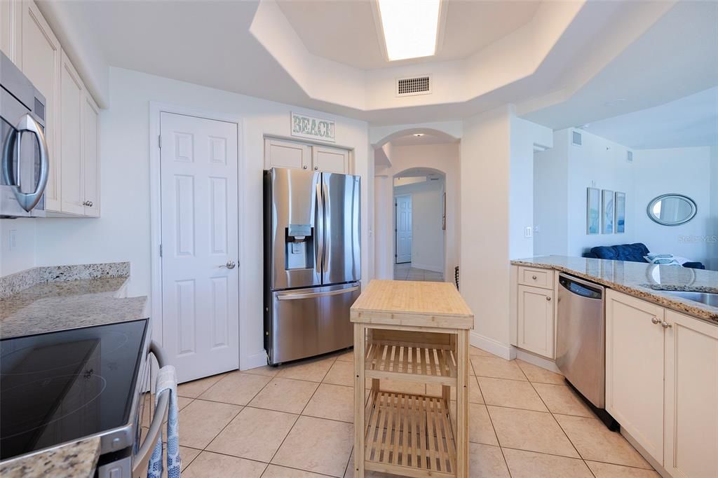 На продажу: $534,900 (3 спален, 2 ванн, 1808 Квадратных фут)