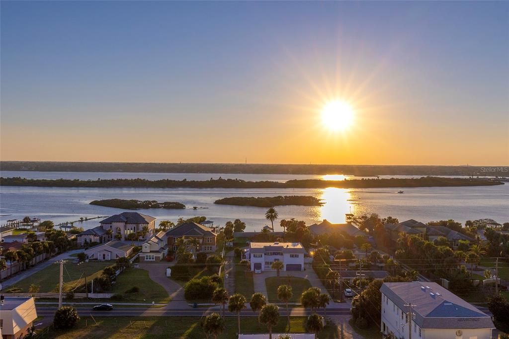 На продажу: $534,900 (3 спален, 2 ванн, 1808 Квадратных фут)