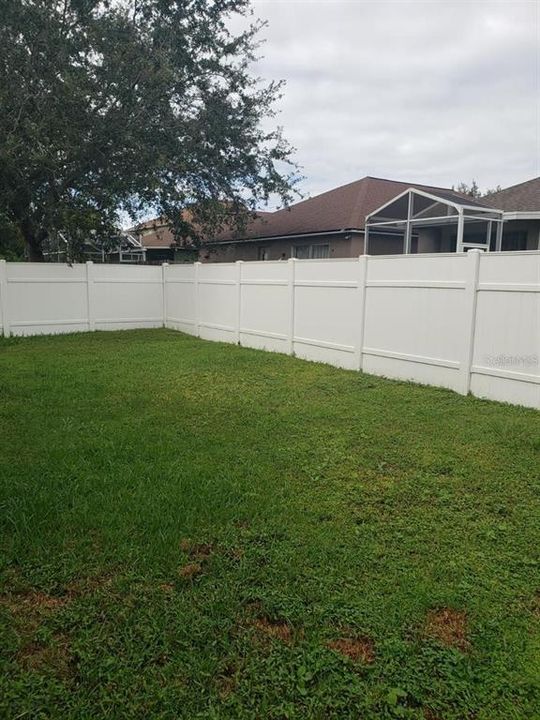 For Sale: $409,000 (4 beds, 2 baths, 1754 Square Feet)