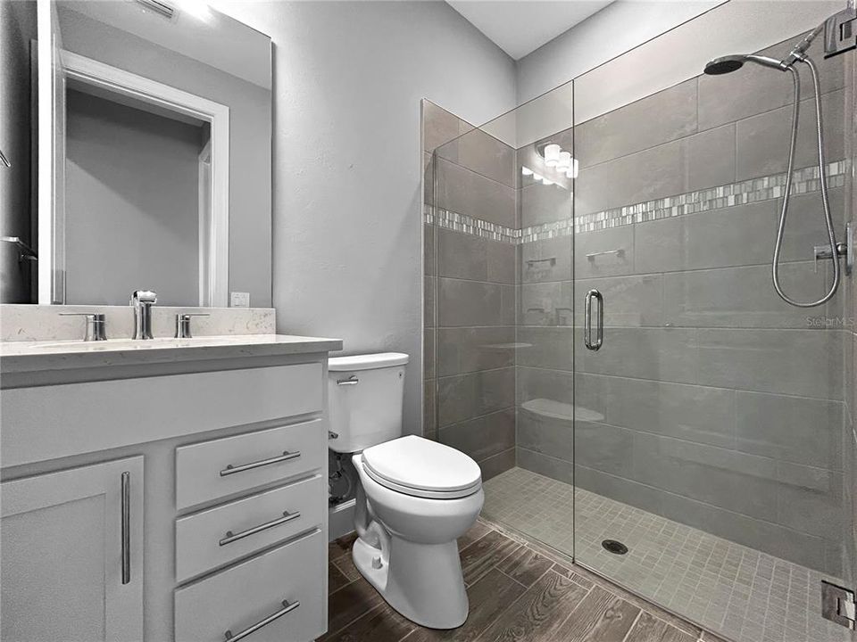 En Venta: $599,000 (5 camas, 3 baños, 2638 Pies cuadrados)