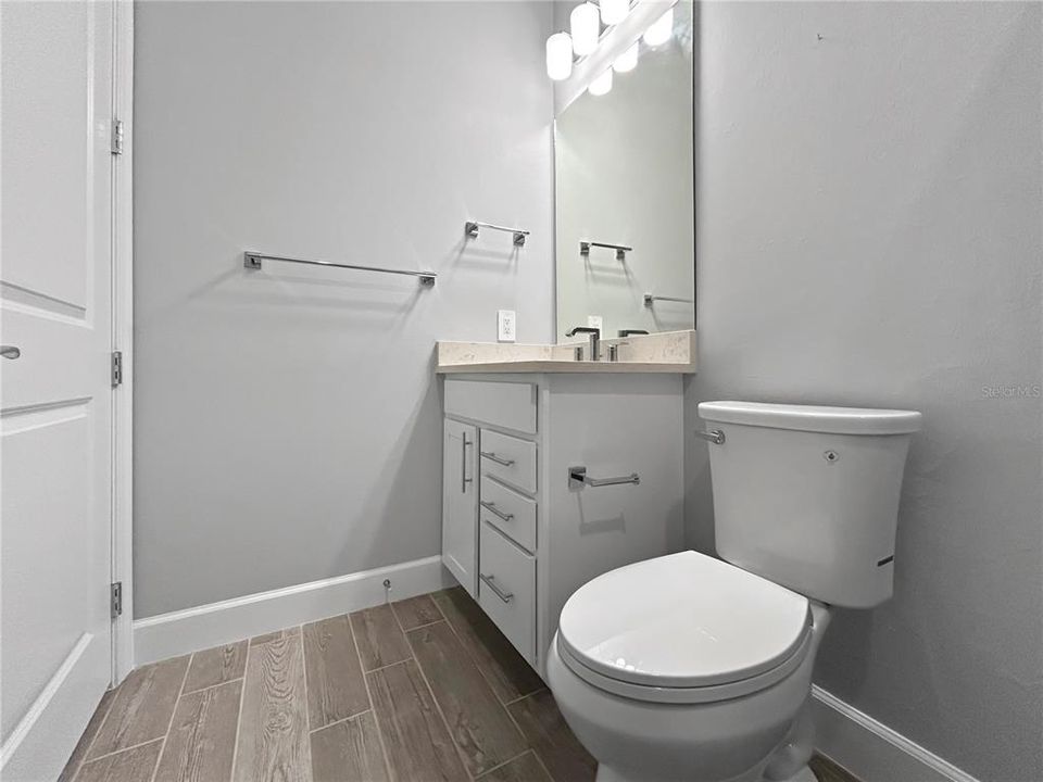 En Venta: $599,000 (5 camas, 3 baños, 2638 Pies cuadrados)