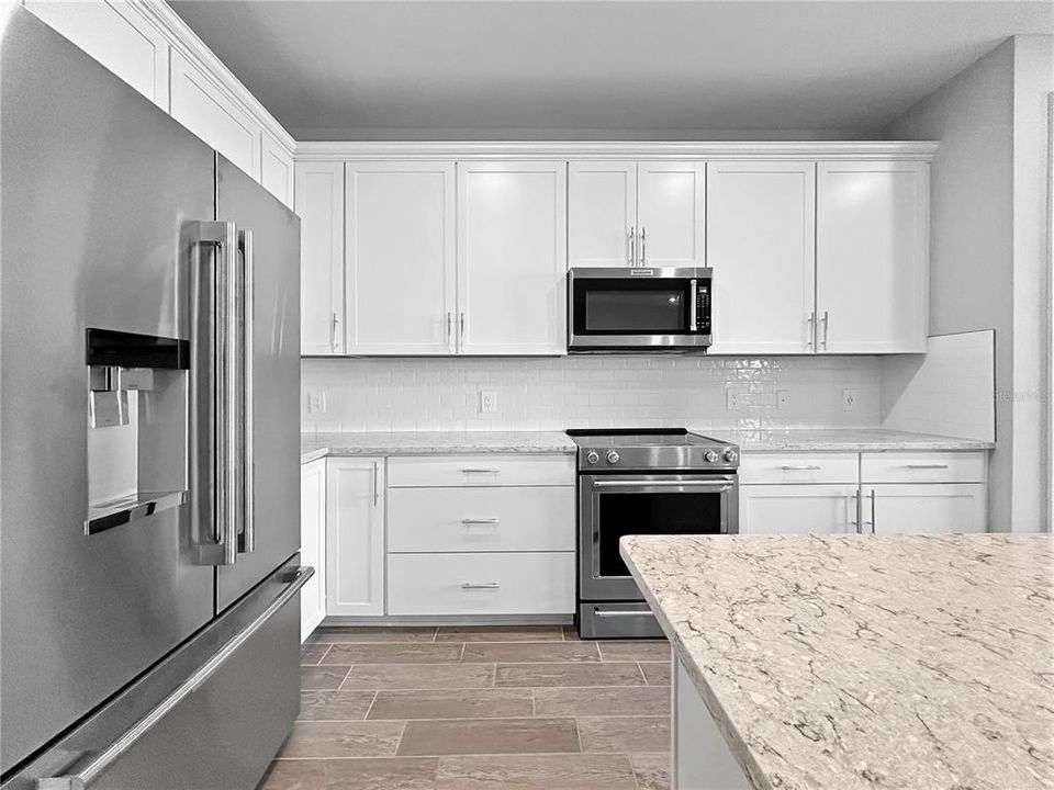 En Venta: $599,000 (5 camas, 3 baños, 2638 Pies cuadrados)