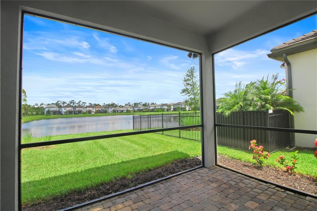 En Venta: $599,000 (5 camas, 3 baños, 2638 Pies cuadrados)