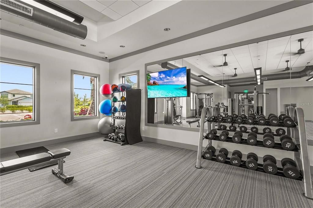 En Venta: $599,000 (5 camas, 3 baños, 2638 Pies cuadrados)