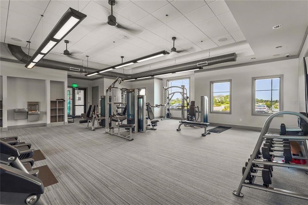 En Venta: $599,000 (5 camas, 3 baños, 2638 Pies cuadrados)