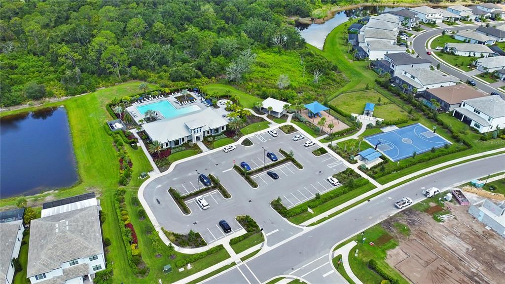 En Venta: $599,000 (5 camas, 3 baños, 2638 Pies cuadrados)