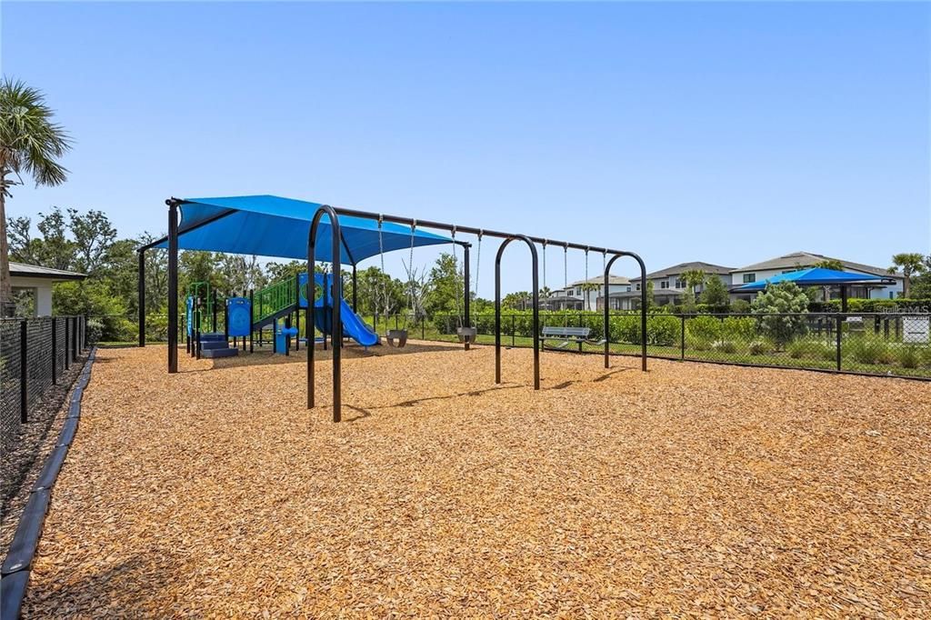 En Venta: $599,000 (5 camas, 3 baños, 2638 Pies cuadrados)