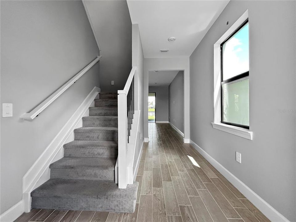 En Venta: $599,000 (5 camas, 3 baños, 2638 Pies cuadrados)