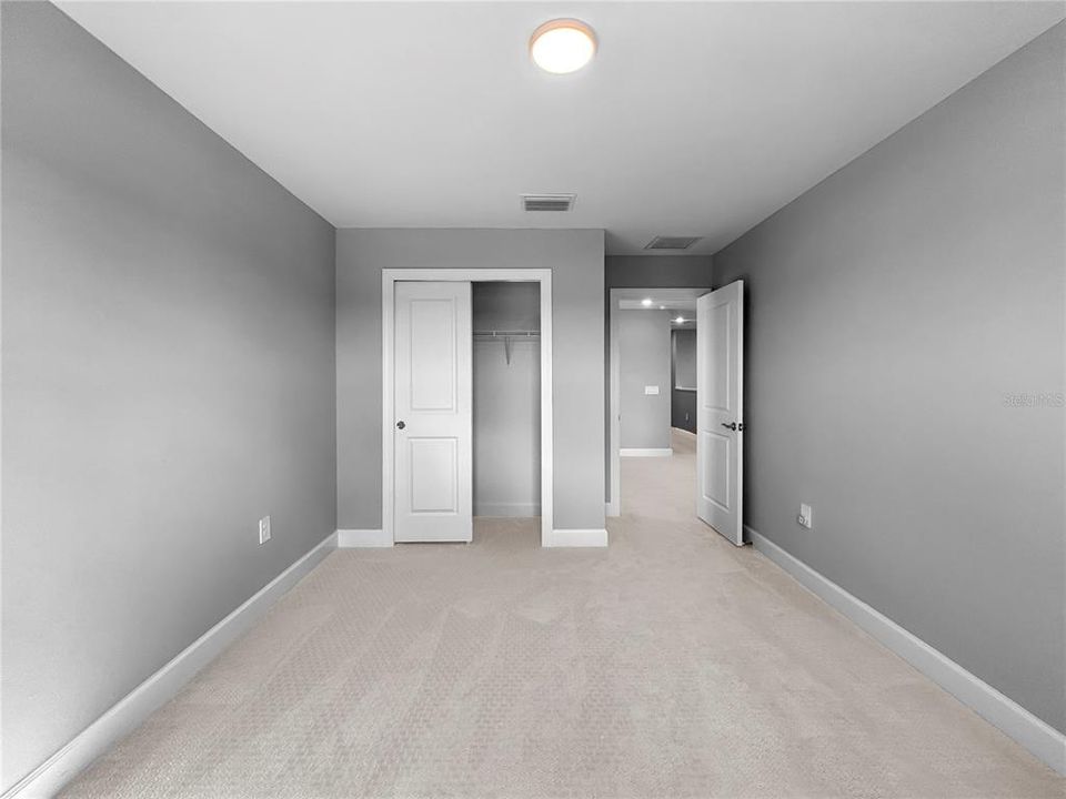 En Venta: $599,000 (5 camas, 3 baños, 2638 Pies cuadrados)