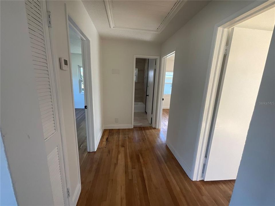 待售: $279,900 (4 贝兹, 2 浴室, 1838 平方英尺)