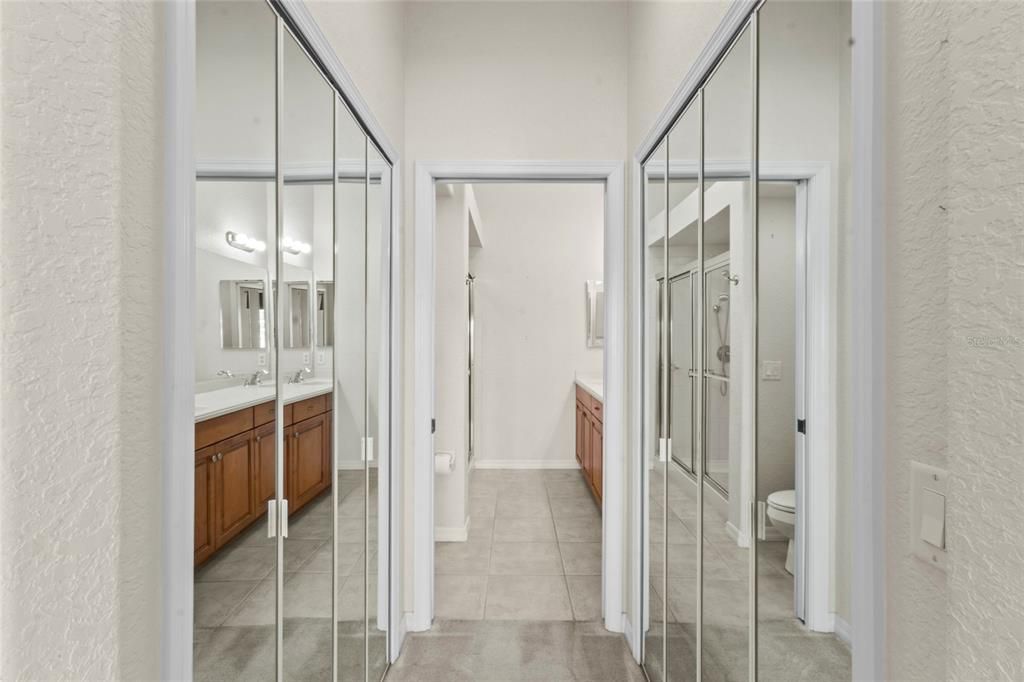 For Sale: $355,000 (2 beds, 2 baths, 1527 Square Feet)