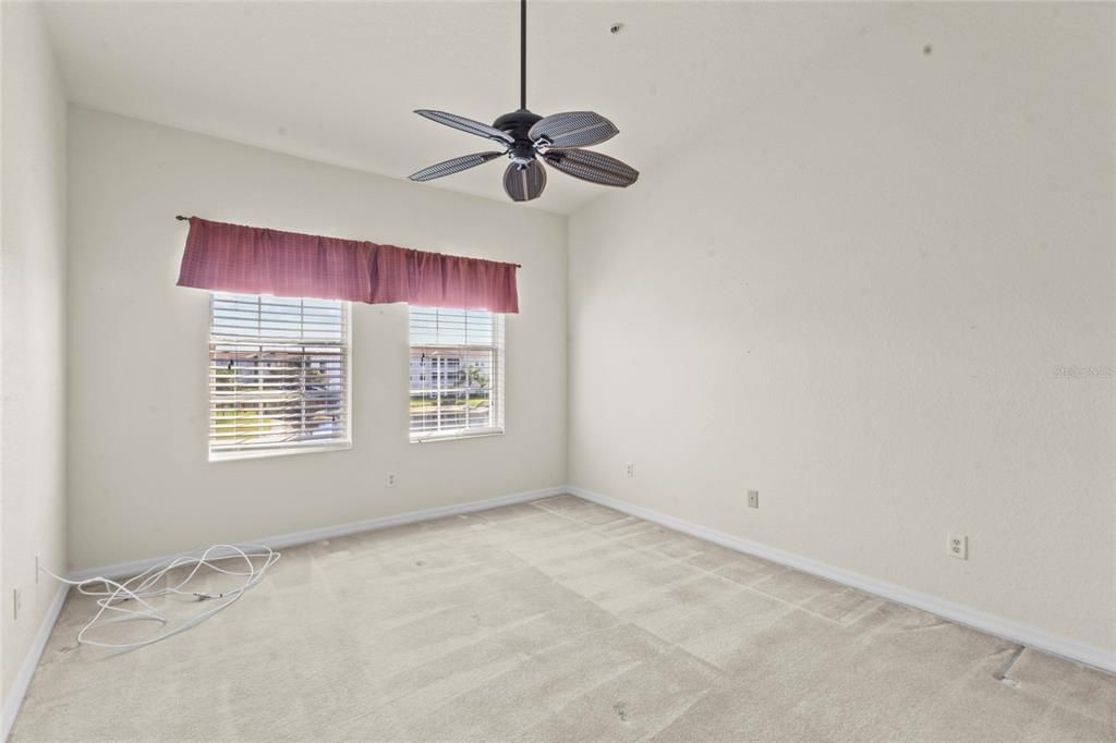 For Sale: $355,000 (2 beds, 2 baths, 1527 Square Feet)