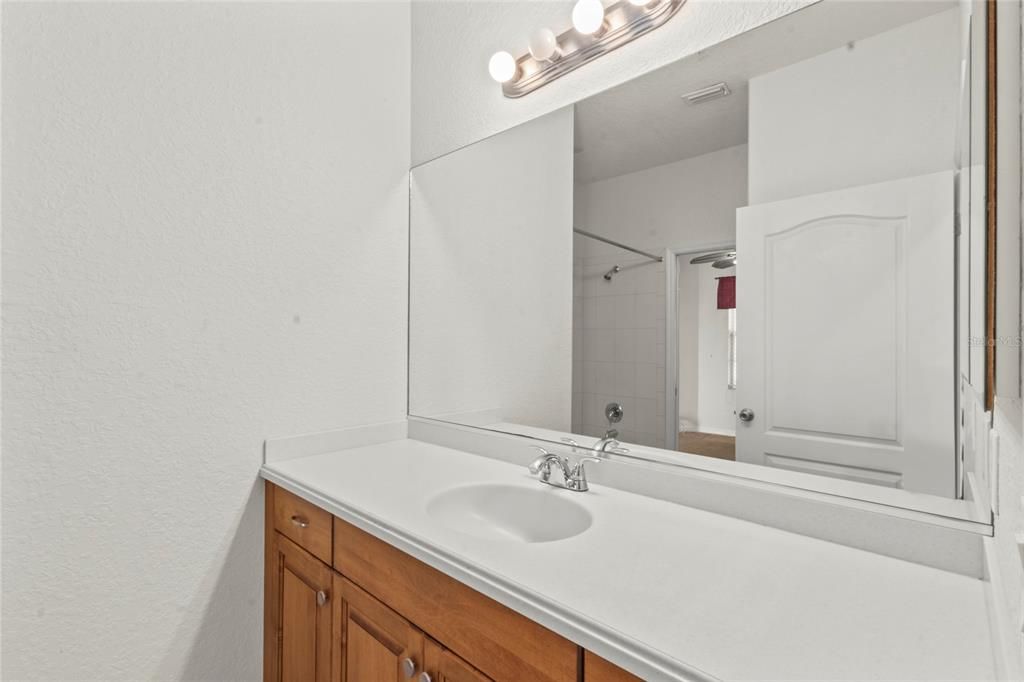 For Sale: $355,000 (2 beds, 2 baths, 1527 Square Feet)