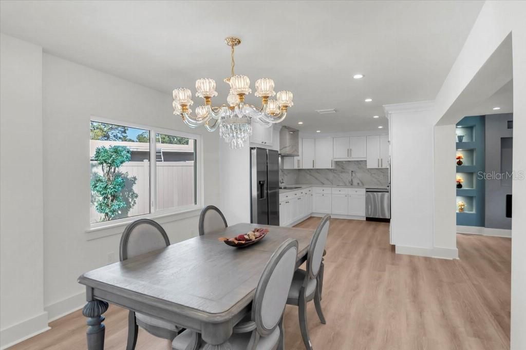 For Sale: $699,000 (4 beds, 3 baths, 2000 Square Feet)