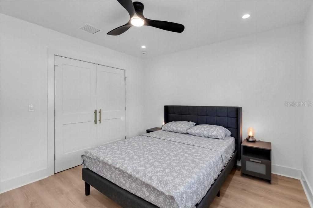 For Sale: $699,000 (4 beds, 3 baths, 2000 Square Feet)