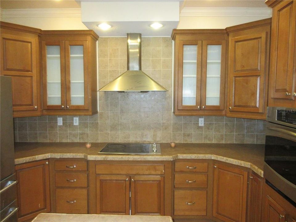 待售: $182,900 (2 贝兹, 2 浴室, 1846 平方英尺)