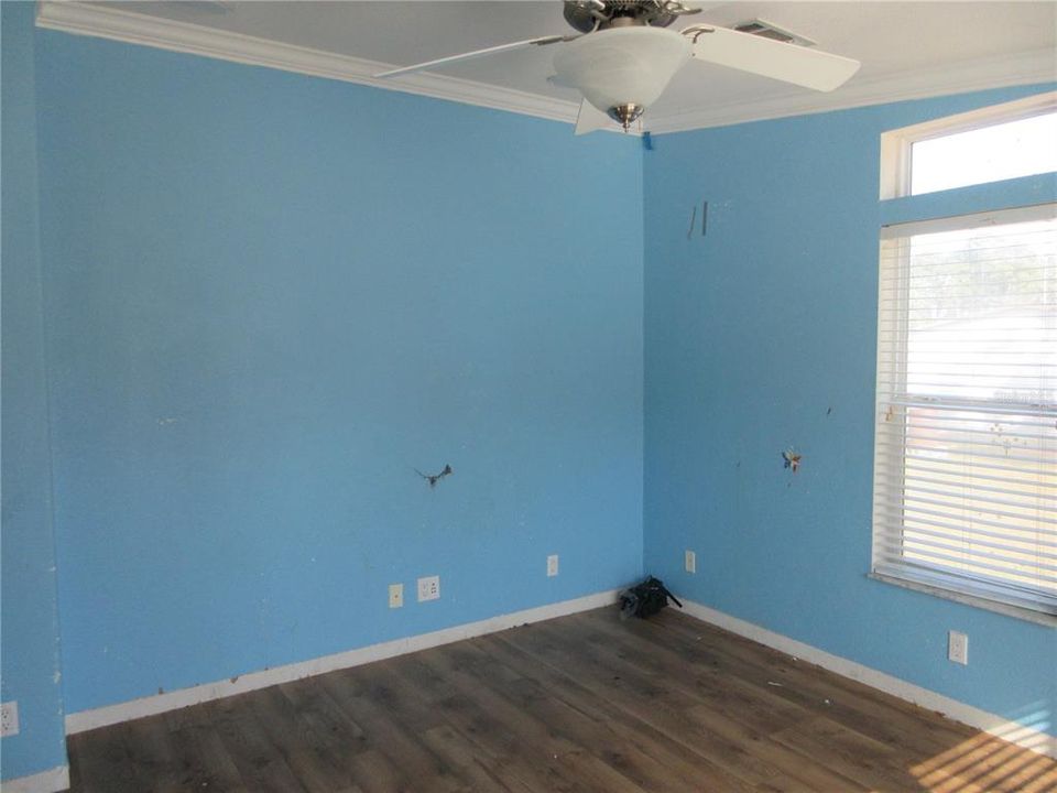 待售: $182,900 (2 贝兹, 2 浴室, 1846 平方英尺)