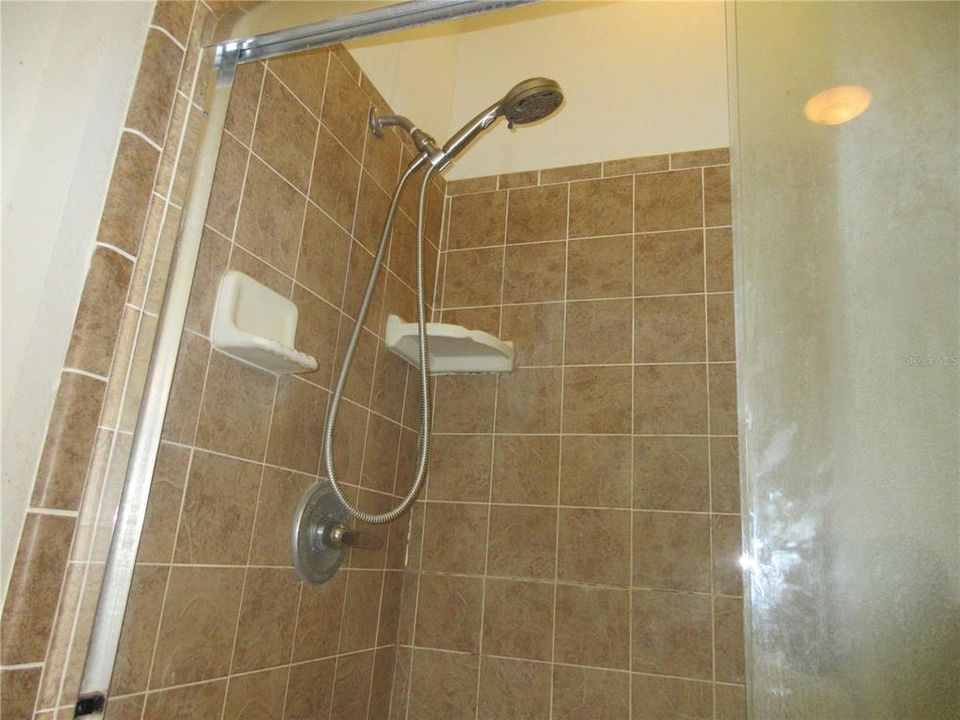 待售: $182,900 (2 贝兹, 2 浴室, 1846 平方英尺)