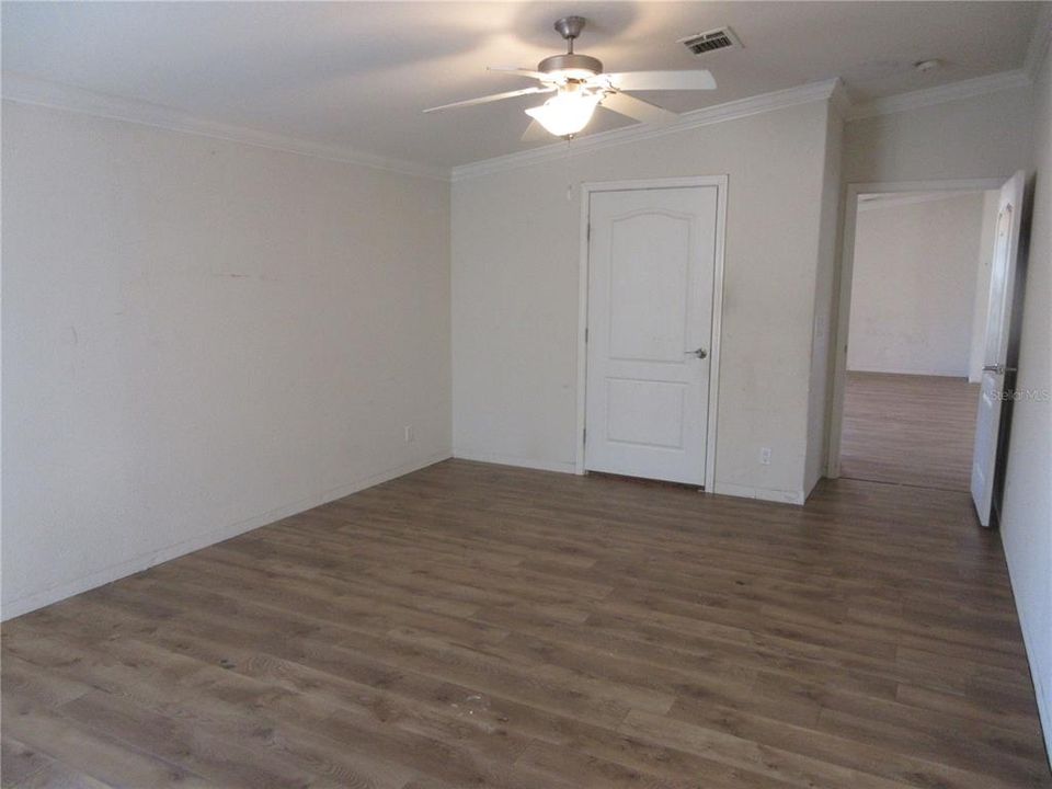 待售: $182,900 (2 贝兹, 2 浴室, 1846 平方英尺)