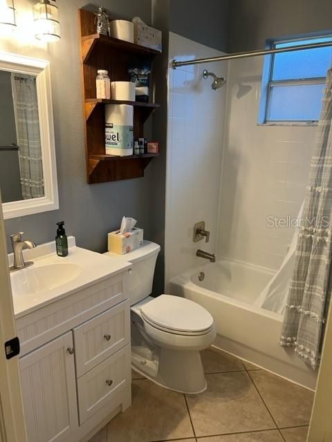 出租: $2,995 (4 贝兹, 3 浴室, 2139 平方英尺)