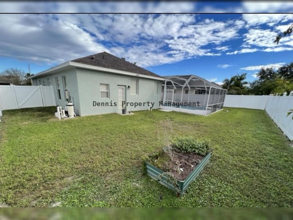 出租: $2,995 (4 贝兹, 3 浴室, 2139 平方英尺)