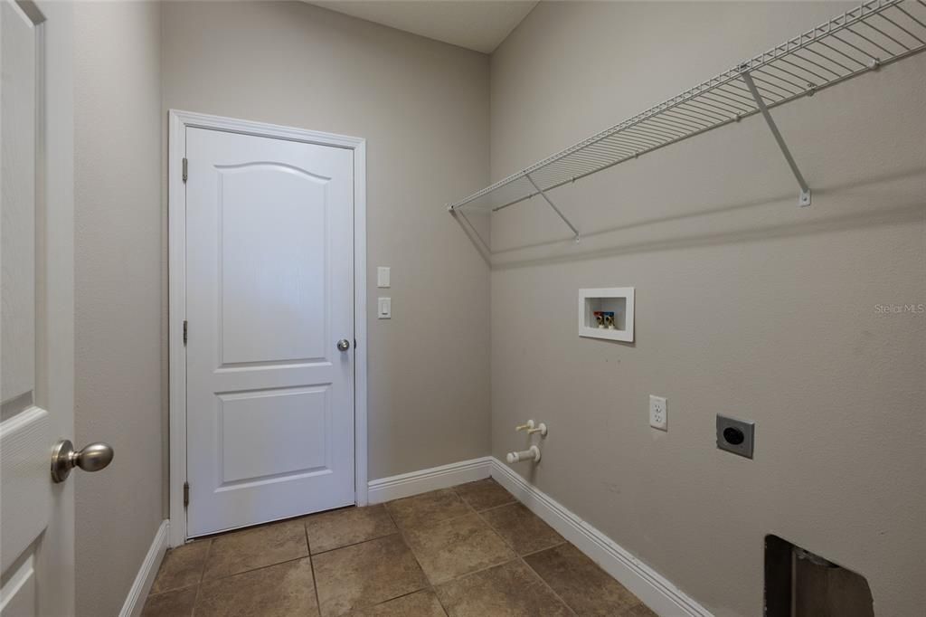 待售: $500,000 (4 贝兹, 2 浴室, 2222 平方英尺)