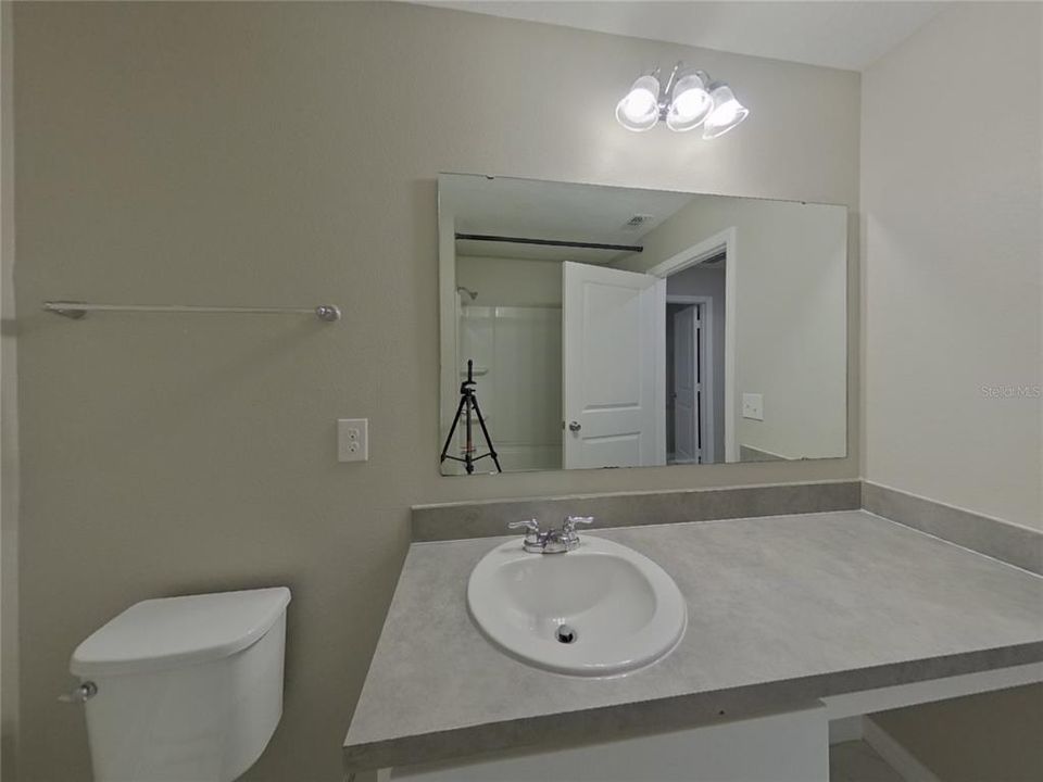 出租: $2,049 (4 贝兹, 2 浴室, 1701 平方英尺)