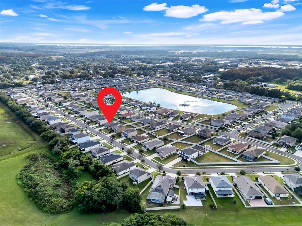 На продажу: $365,000 (3 спален, 2 ванн, 1479 Квадратных фут)