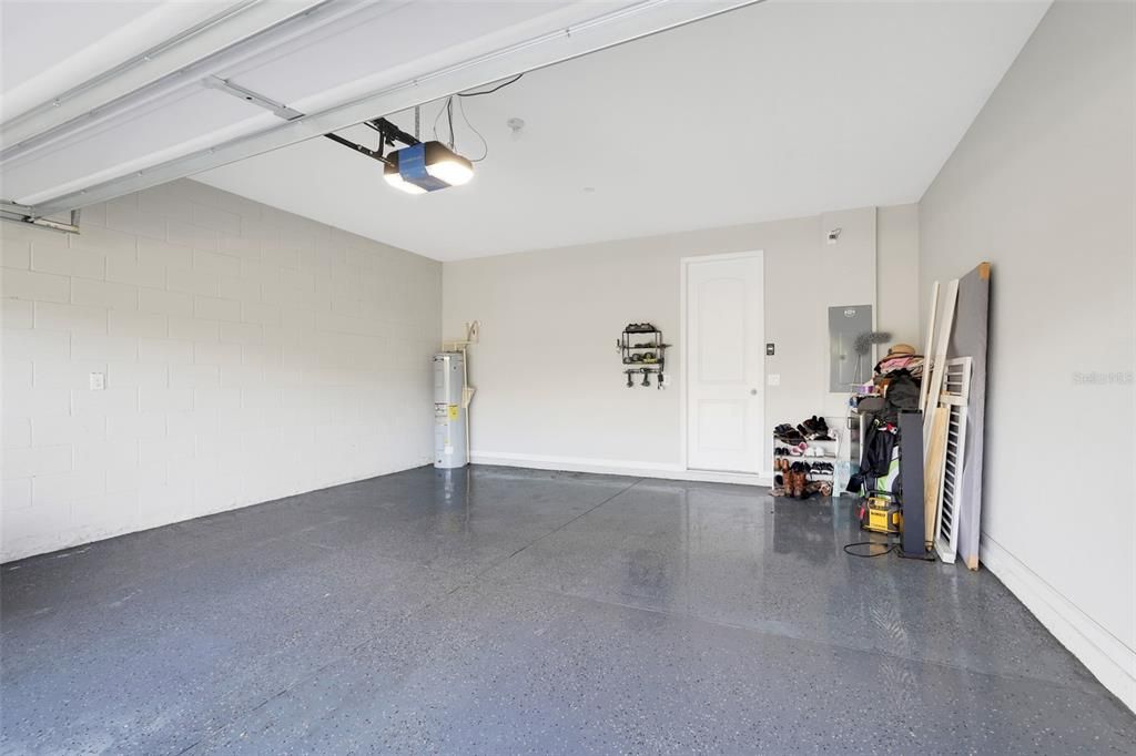 На продажу: $365,000 (3 спален, 2 ванн, 1479 Квадратных фут)