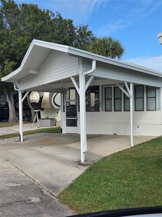 For Sale: $85,000 (1 beds, 1 baths, 404 Square Feet)