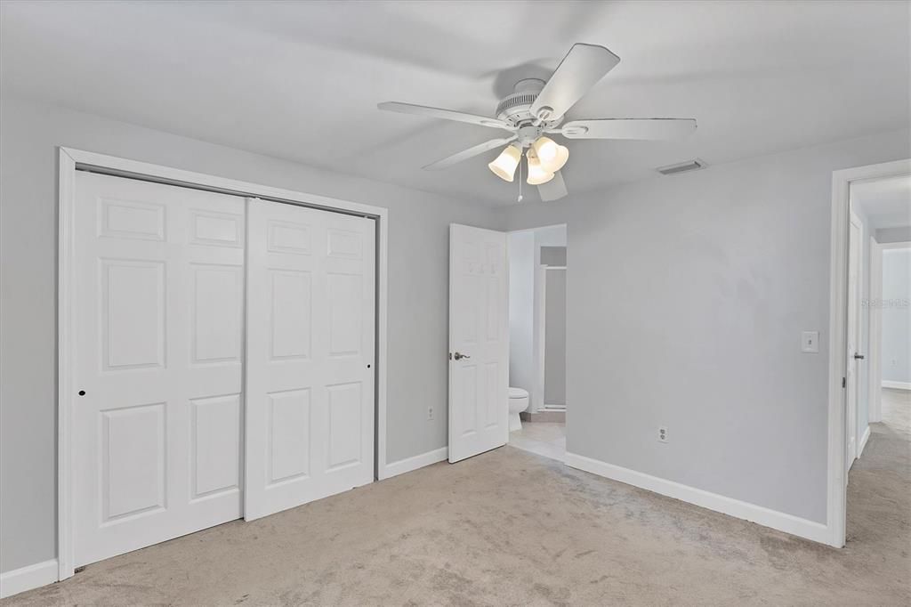 For Sale: $365,000 (2 beds, 2 baths, 1325 Square Feet)