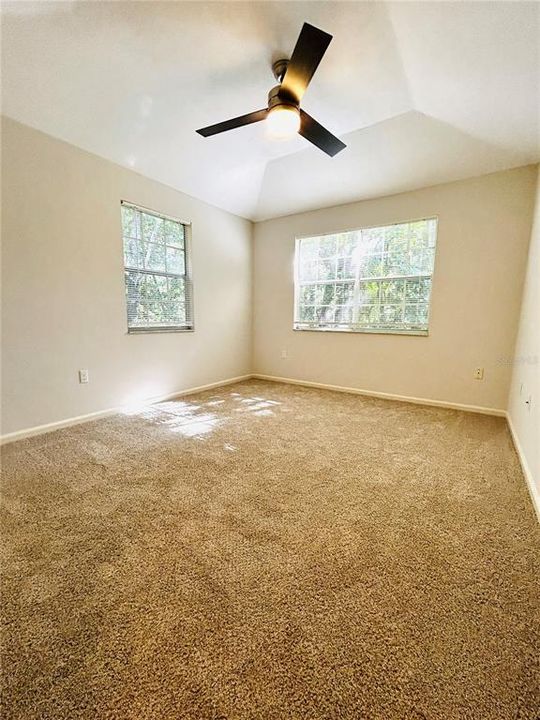 For Rent: $2,000 (3 beds, 2 baths, 1500 Square Feet)