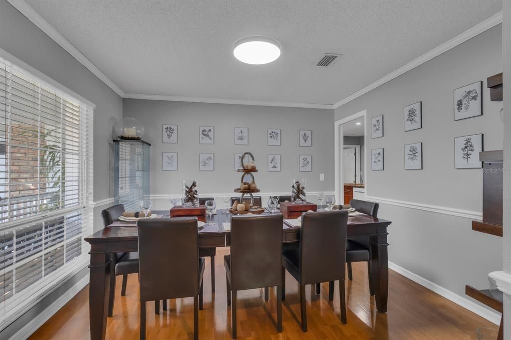 For Sale: $415,000 (3 beds, 2 baths, 2274 Square Feet)