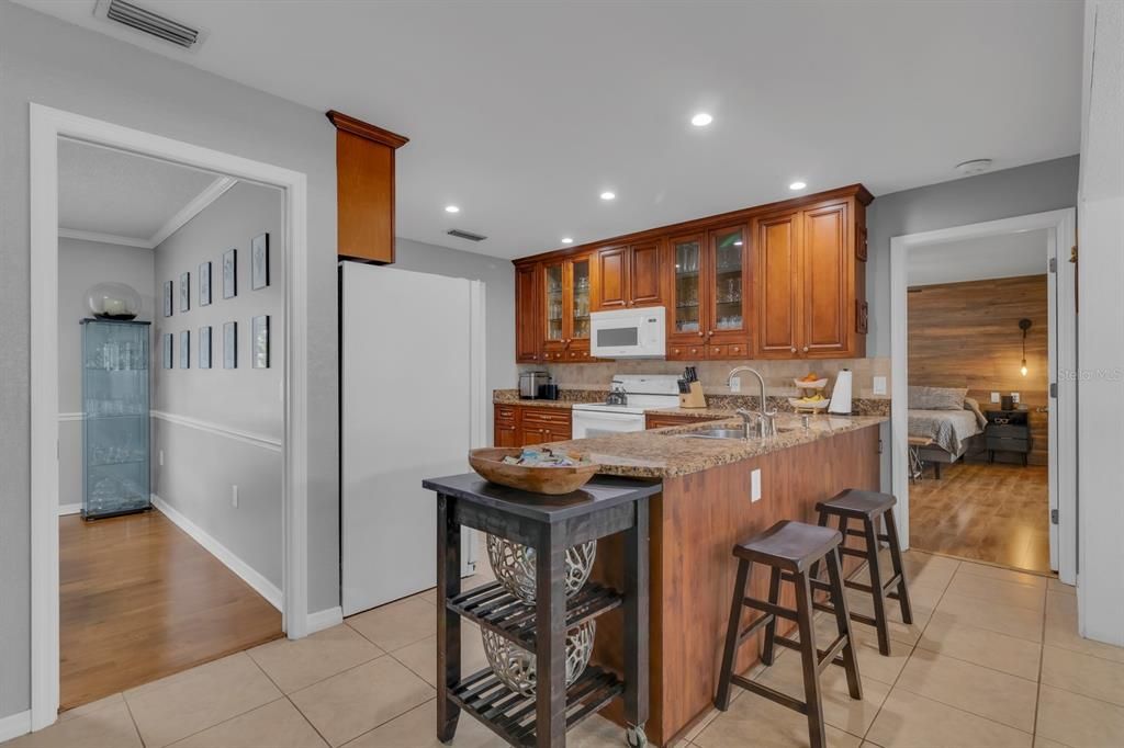 For Sale: $415,000 (3 beds, 2 baths, 2274 Square Feet)