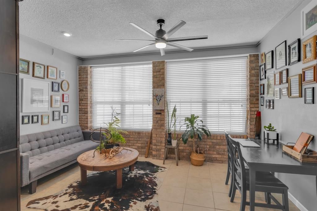 For Sale: $415,000 (3 beds, 2 baths, 2274 Square Feet)