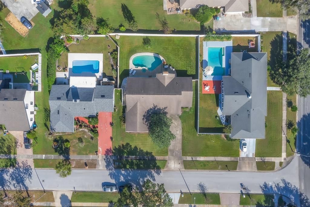 For Sale: $415,000 (3 beds, 2 baths, 2274 Square Feet)