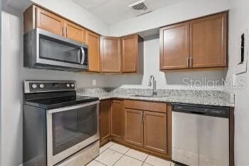 For Rent: $1,050 (1 beds, 1 baths, 575 Square Feet)